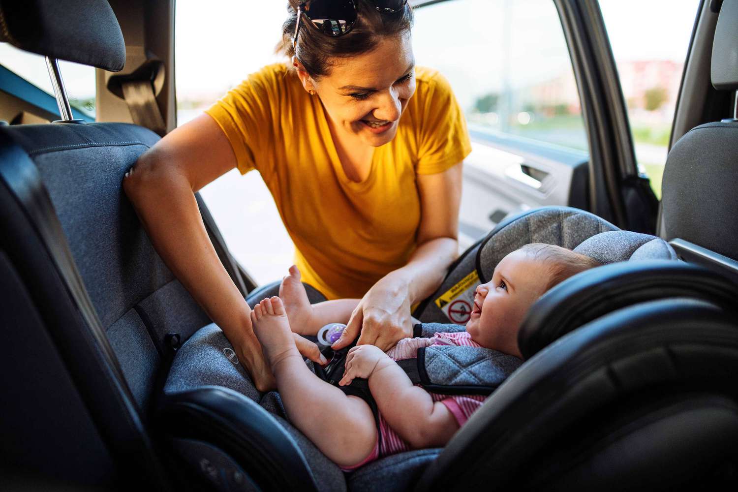 Безпека дитини в авто: як вибрати автокрісло