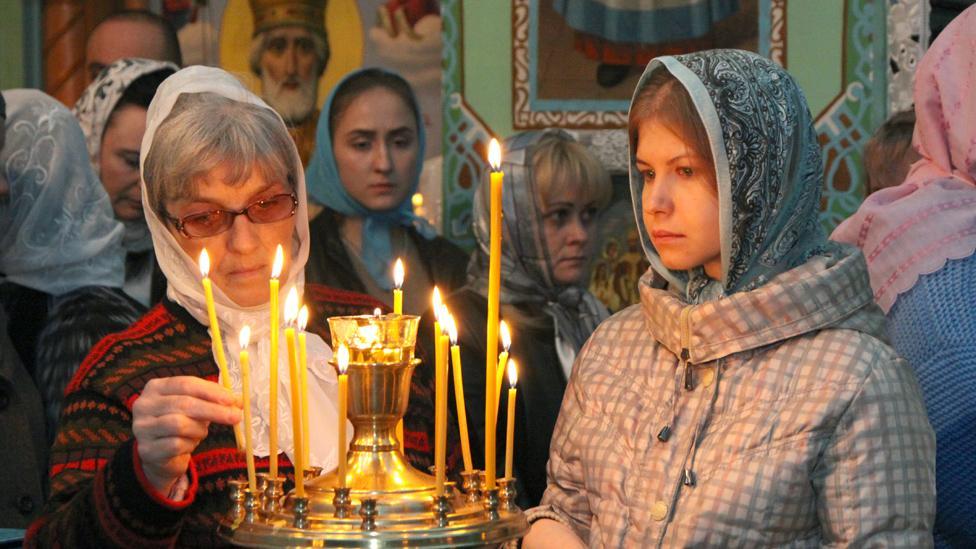 Три ситуації, коли жінці не потрібно ходити до церкви